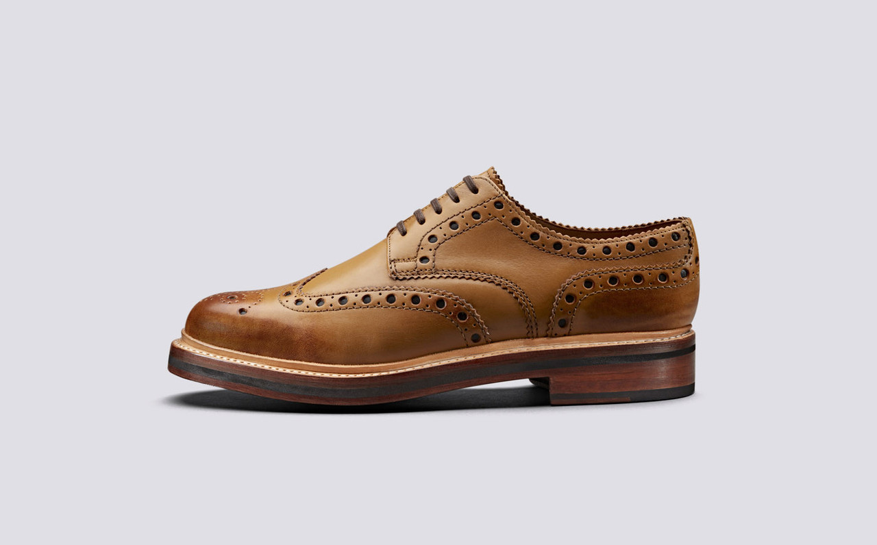Grenson Leather Archie Brogue Shoes in Tan Mens Shoes Lace-ups Brogues Brown for Men 