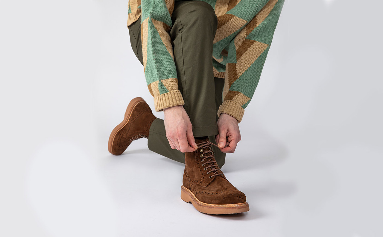 Fred | Mens Brogue Boots in Brown with 
