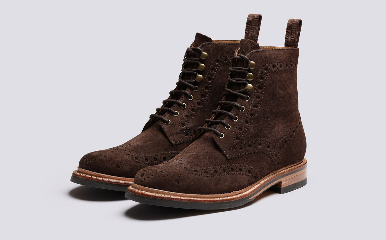 Fred | Mens Brogue Boots in Dark Brown 