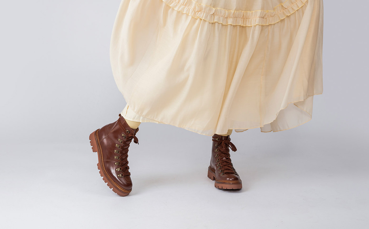 Nanette | Hiker Boots for Women in Tan