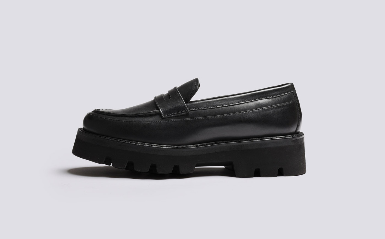 black loafers rubber sole