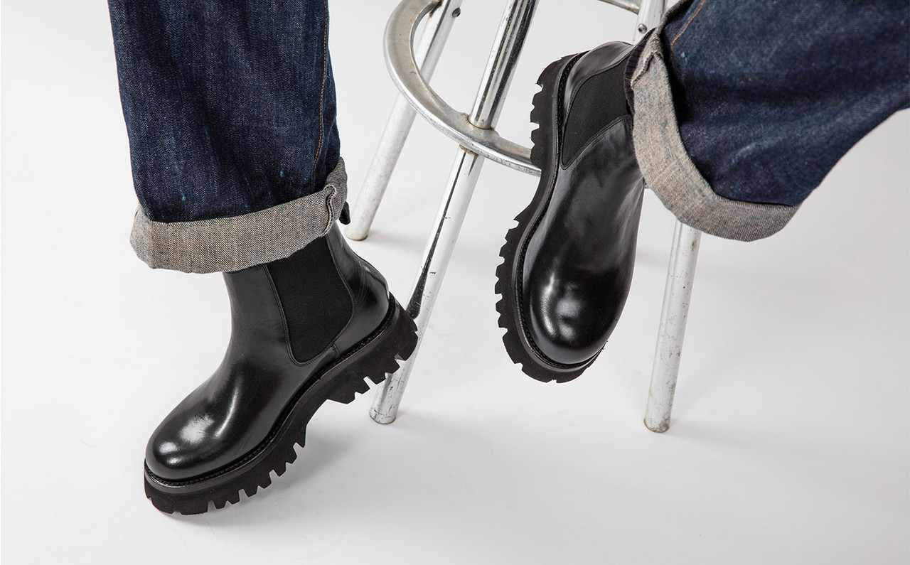 harlow waterproof chelsea boot