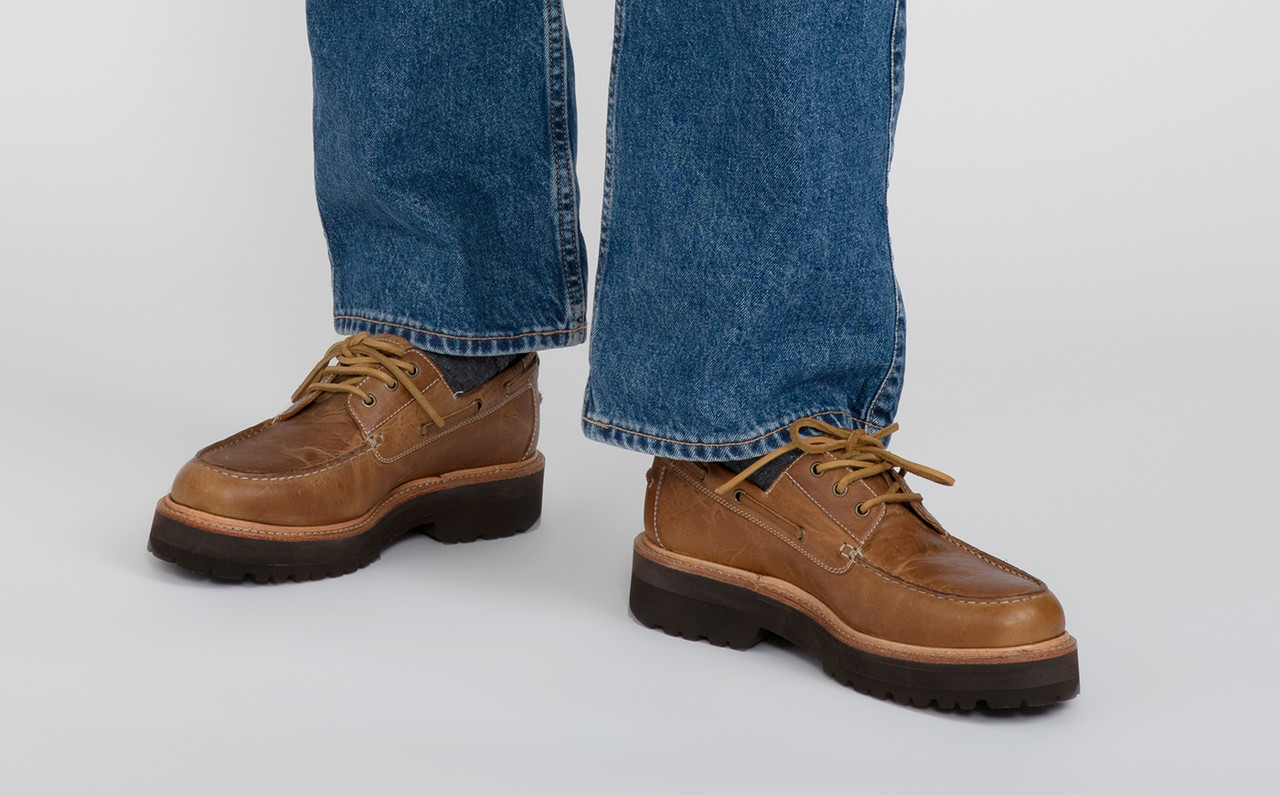 Dempsey Mens Boat Shoes in Natural Heritage Grenson