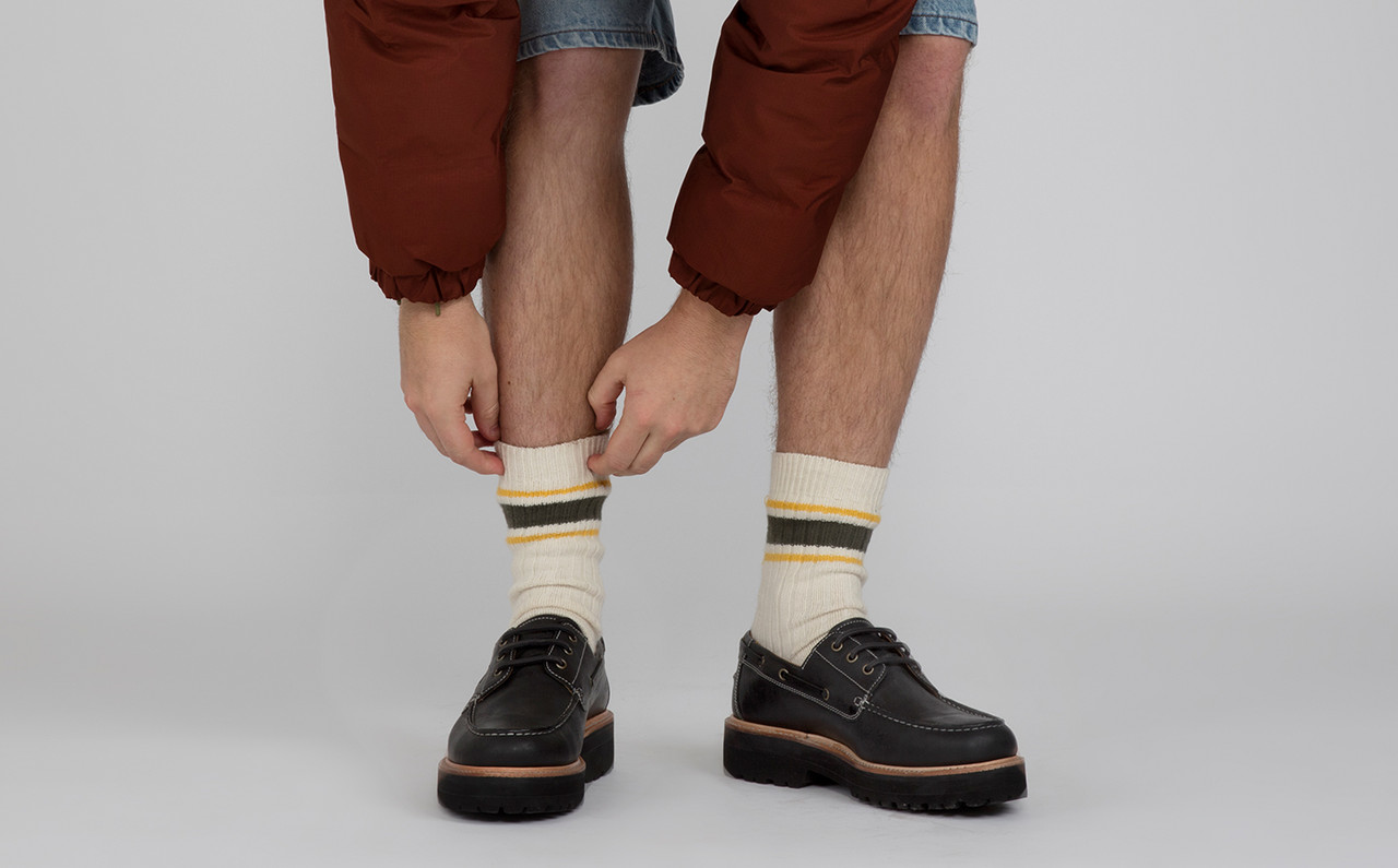 Dempsey Mens Boat Shoes in Black Leather Grenson