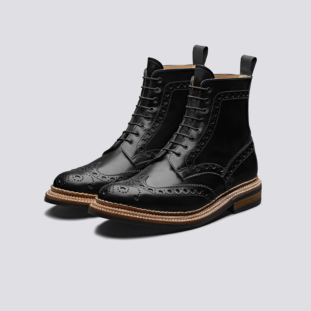 Fred | Mens Brogue Boots in Black Hi 