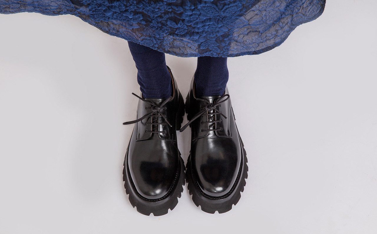 Female derby sale shoes