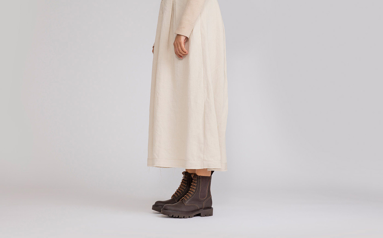 Buckley Womens Boots in Brown Rubberised Leather Grenson
