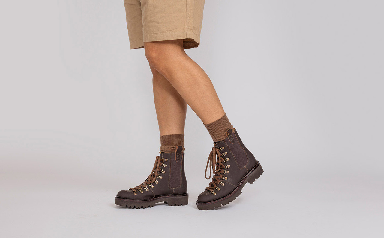 Nanette Pull On Womens Hiker Boots Brown Rubberised Leather