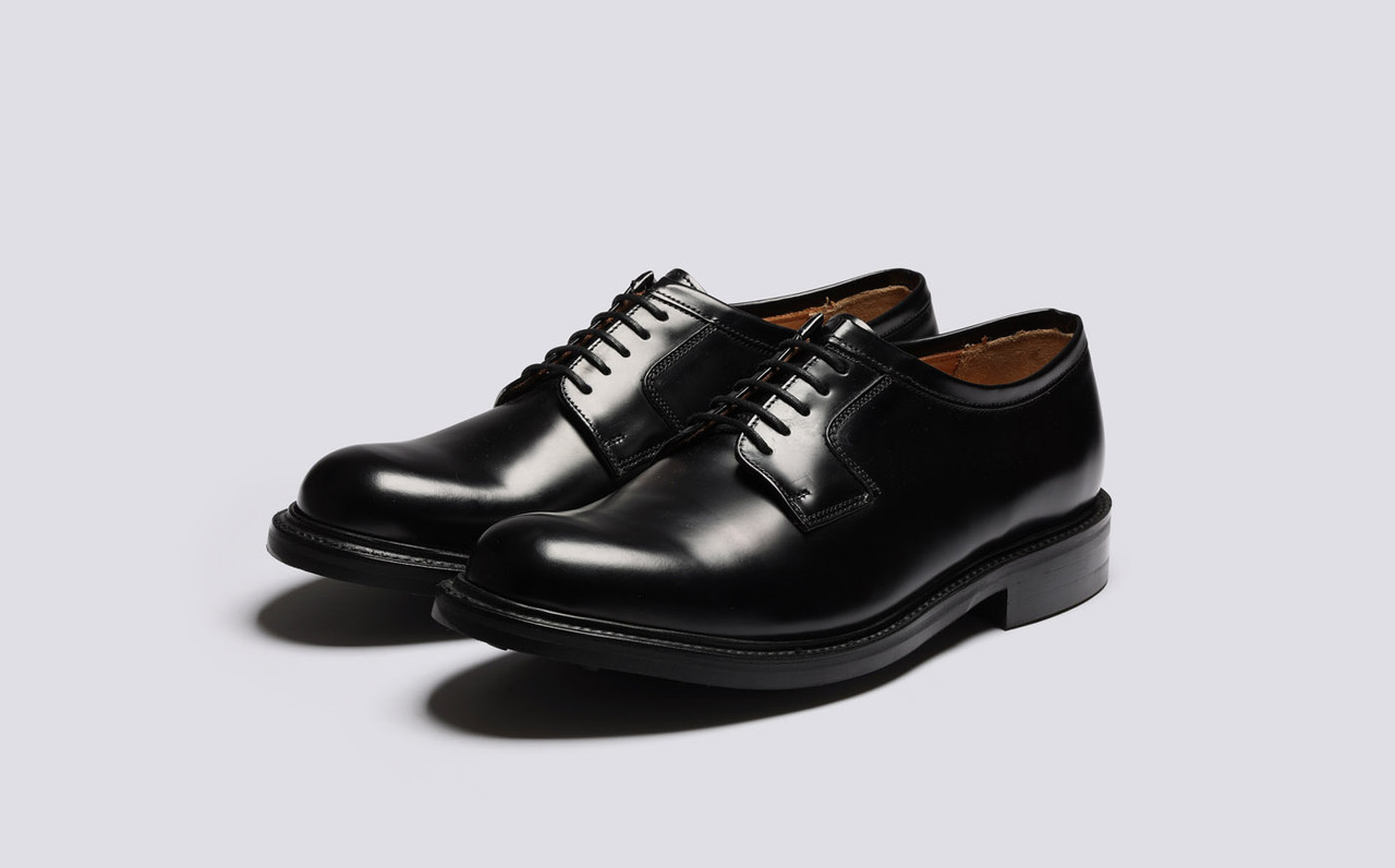 Camden Mens Wholecut Derby in Black Leather Grenson
