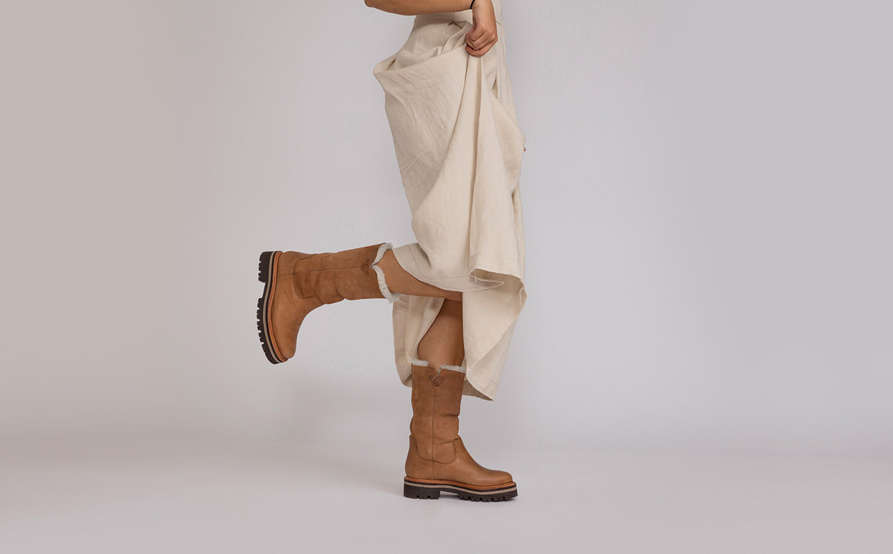 Womens boots under 2 online