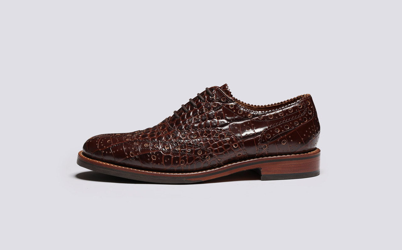 Female brogues top