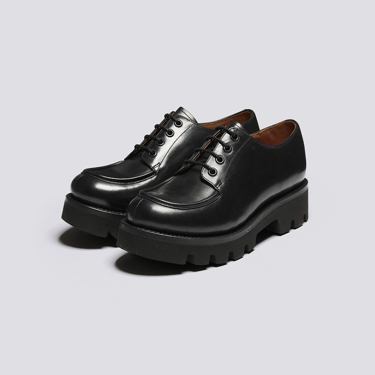 Black chunky sole shoes discount