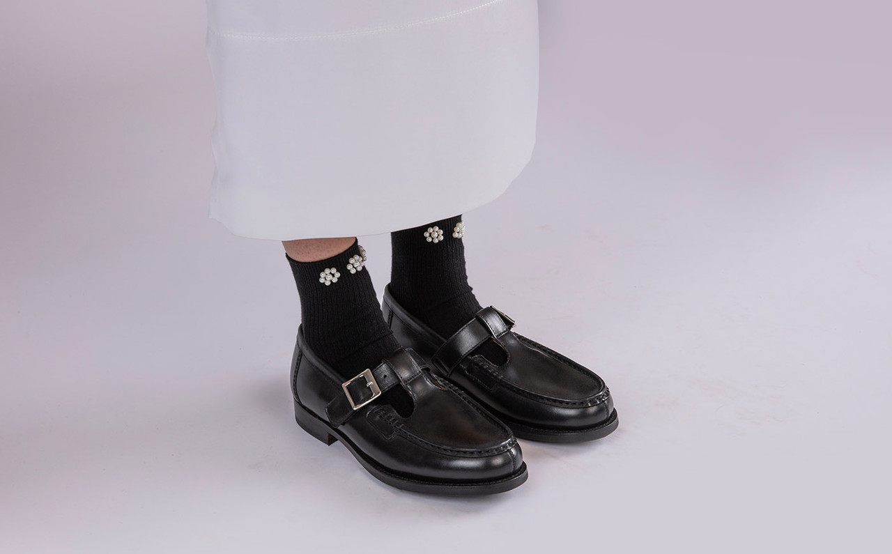 Dr martens mae store