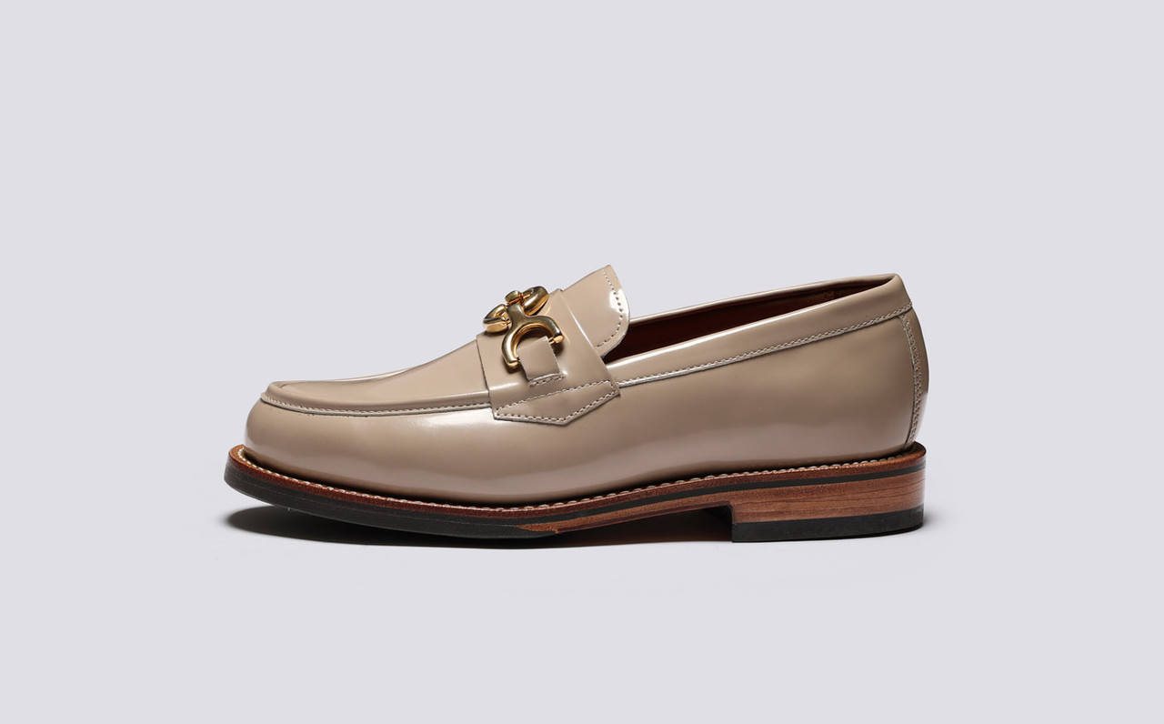 Ferragamo loafers discount womens