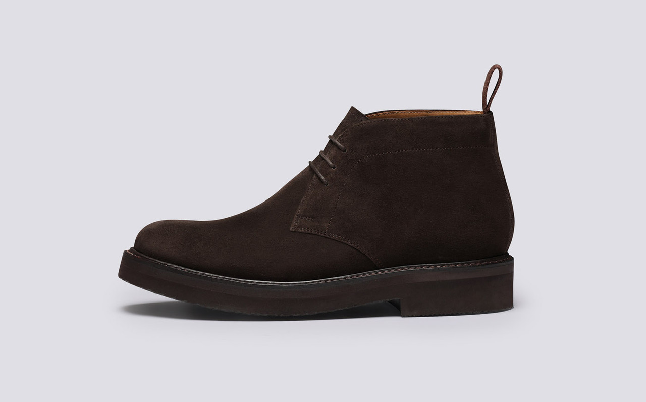Mens black suede chukka top