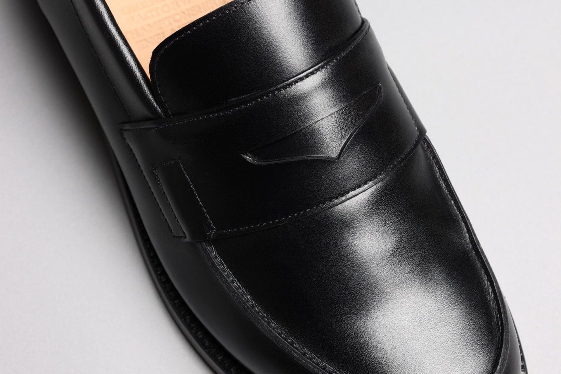 Epsom | Mens Loafers in Black Leather | Grenson