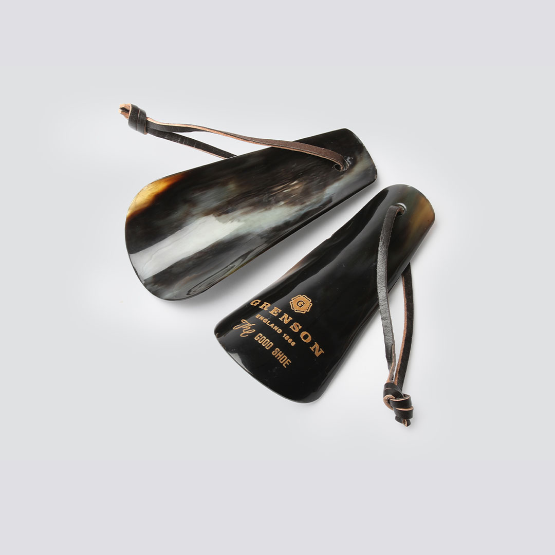 Small on sale shoe horn