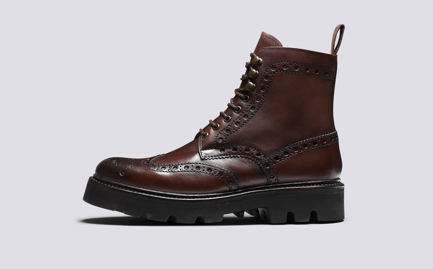 Fred | Mens Brogue Boots in Dark Brown 
