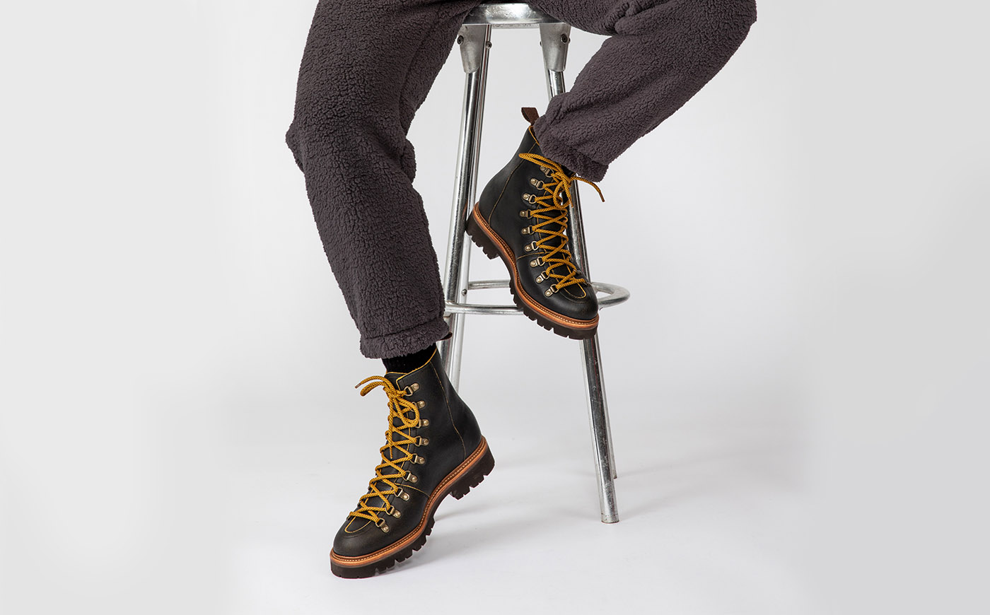 Brady Hiker Boots for Men in Brown Vintage Softie Grenson