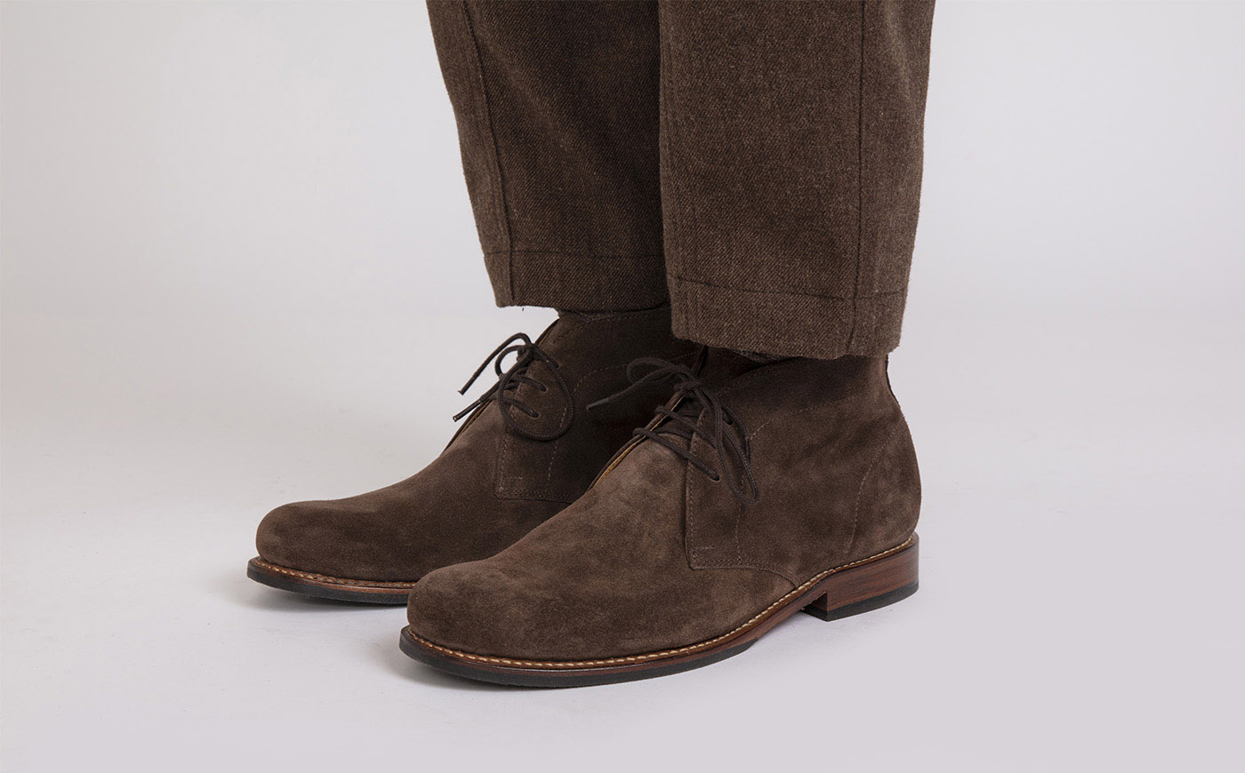 Chester Mens Chukka Boots in Dark Brown Suede Grenson