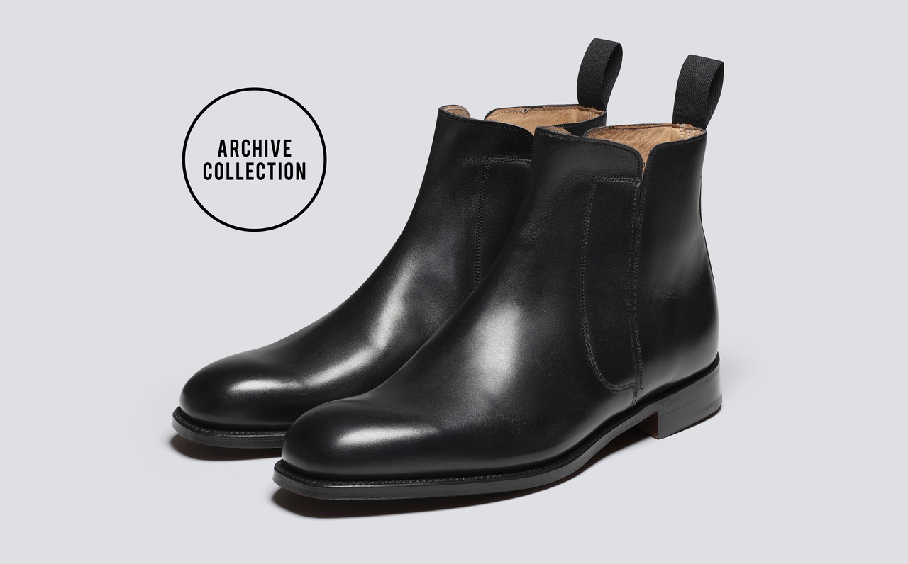 Shoe 11 | Mens Chelsea Boots in Black Leather | Grenson
