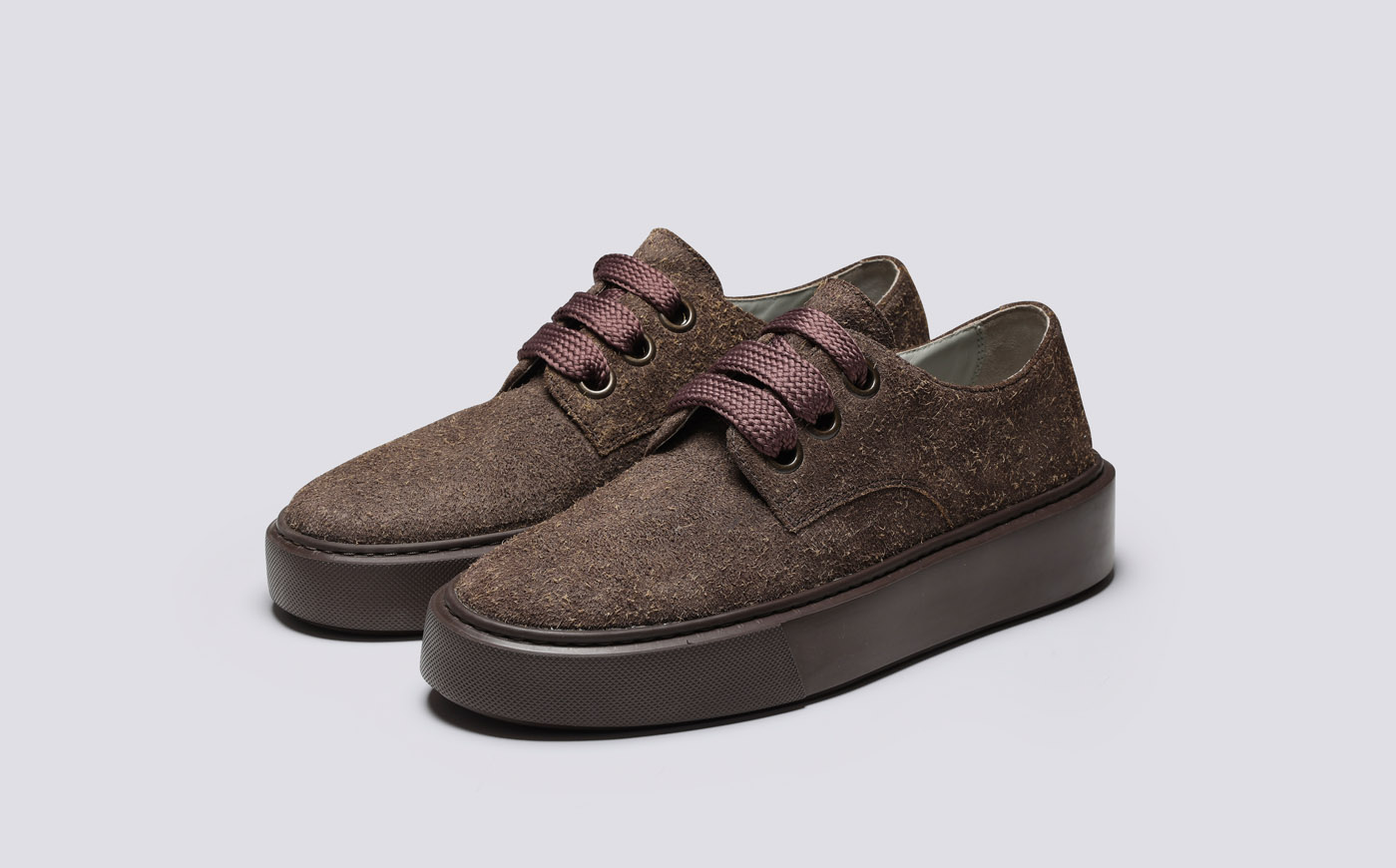 sneaker84_213147_threeequarter